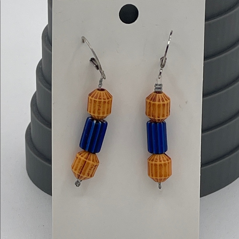 4.7.26-25 Handcrafted Blue and Amber Colored Beaded Leaver Back Earrings